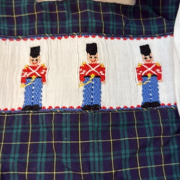 Boys two piece outfit - Picture 2 of 6